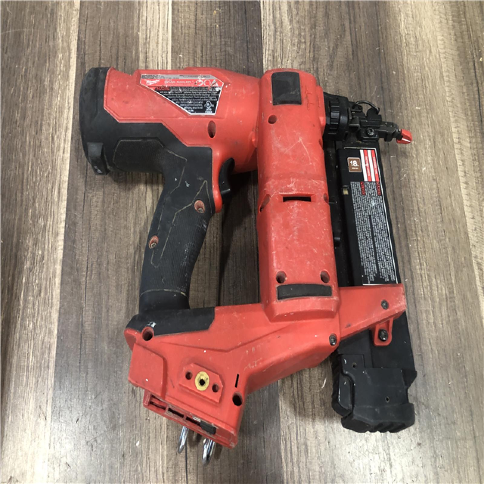 AS-IS Milwaukee  FUEL 18-Volt Lithium-Ion Brushless Cordless Gen II 18-Gauge Brad Nailer (Tool-Only)