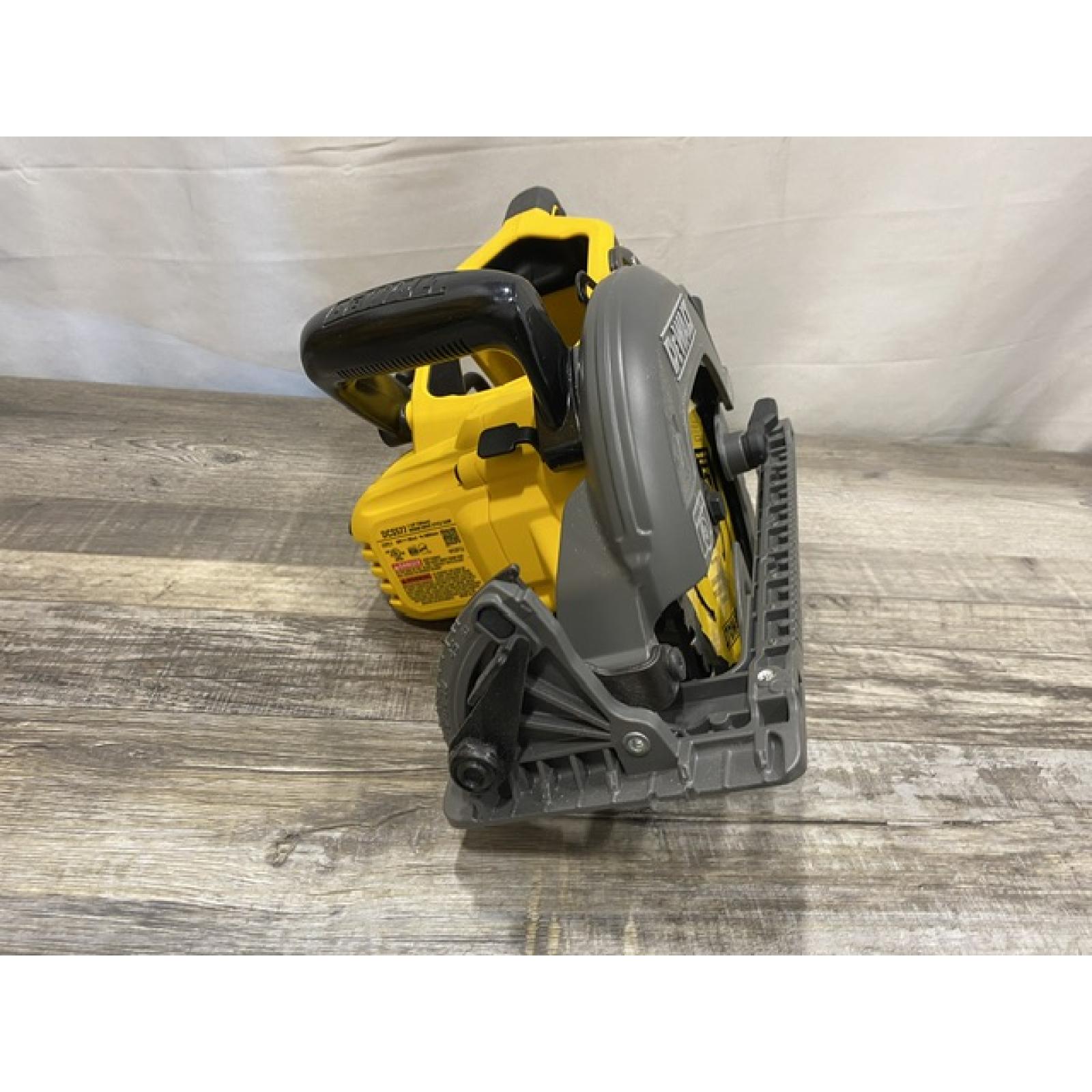 AS-IS DEWALT FLEXVOLT 60V MAX Cordless Brushless 7-1/4 in. Wormdrive Style Circular Saw (Tool Only)
