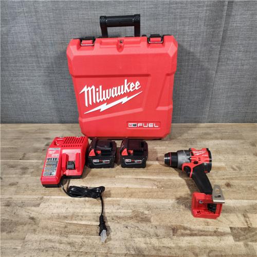HOUSTON LOCATION - AS-IS (APPEARS LIKE NEW) Milwaukee 2903-22 18V M18 FUEL Lithium-Ion Brushless Cordless 1/2 Drill/Driver Kit 5.0 Ah