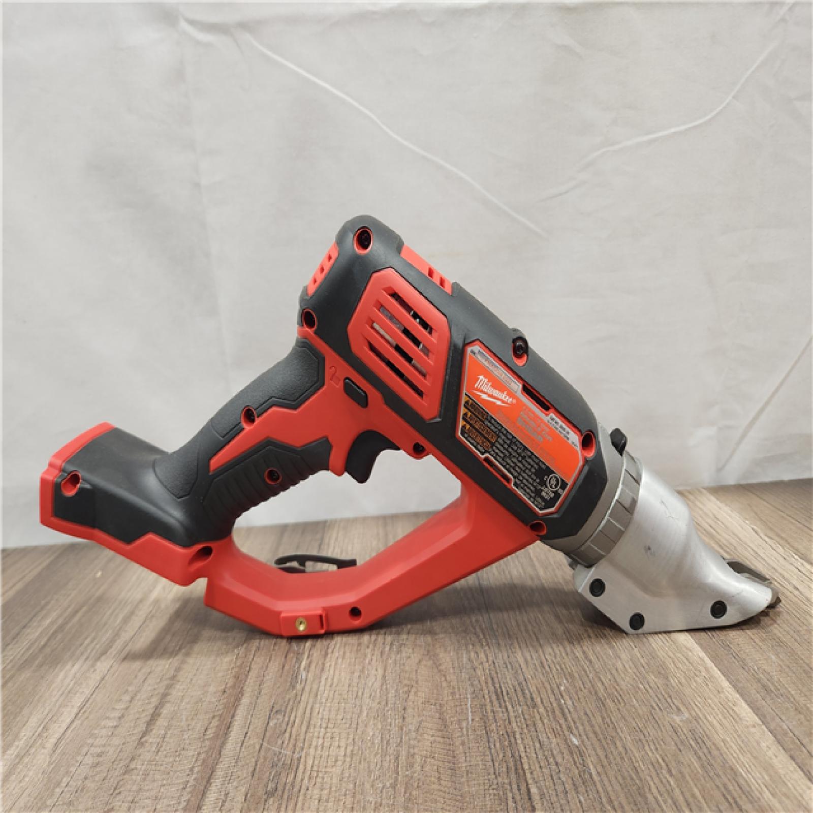AS-IS- Milwaukee M18 18V Lithium-ion Cordless 18-gauge Double Cut Metal Shear (Tool-Only)