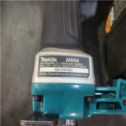 Phoenix LIKE NEW Makita Pneumatic 1-3/4 in. 15 Degree Coil Corded Roofing Nailer