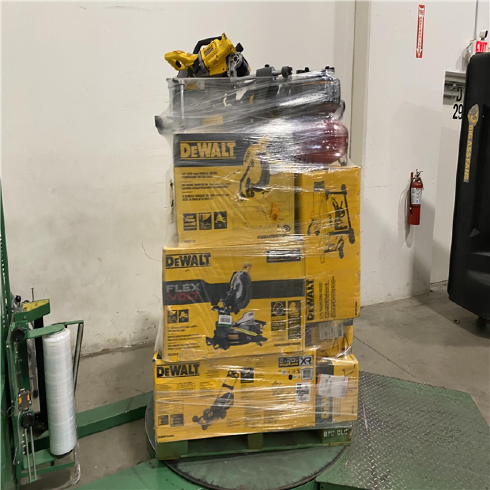 Dallas Location - As-Is DEWALT Tool Pallet