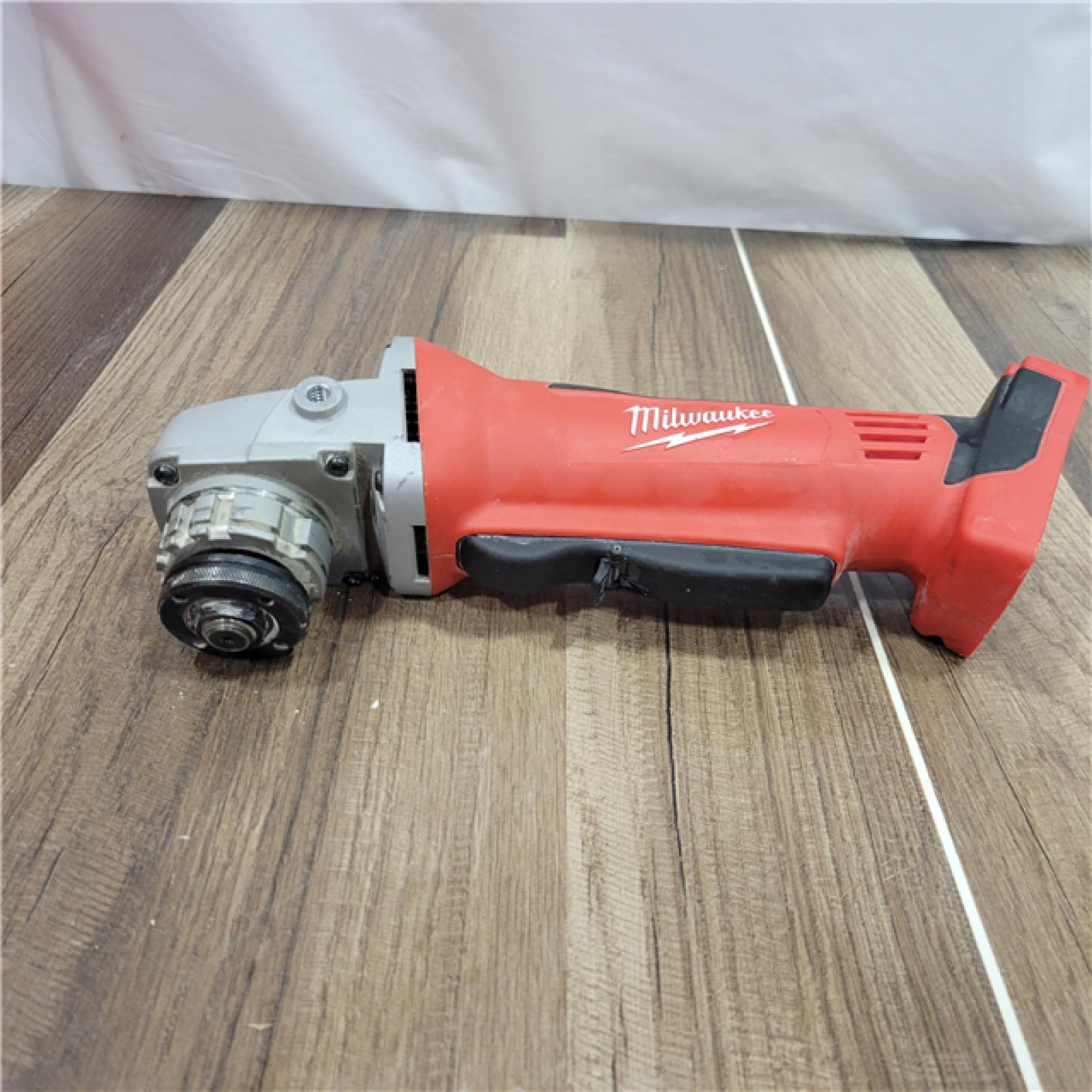 AS-IS Milwaukee 2880-20 M18 FUEL 18-Volt Lithium-Ion Brushless Cordless 4-1/2 in./5 in. Grinder W/Paddle Switch (Tool-Only)