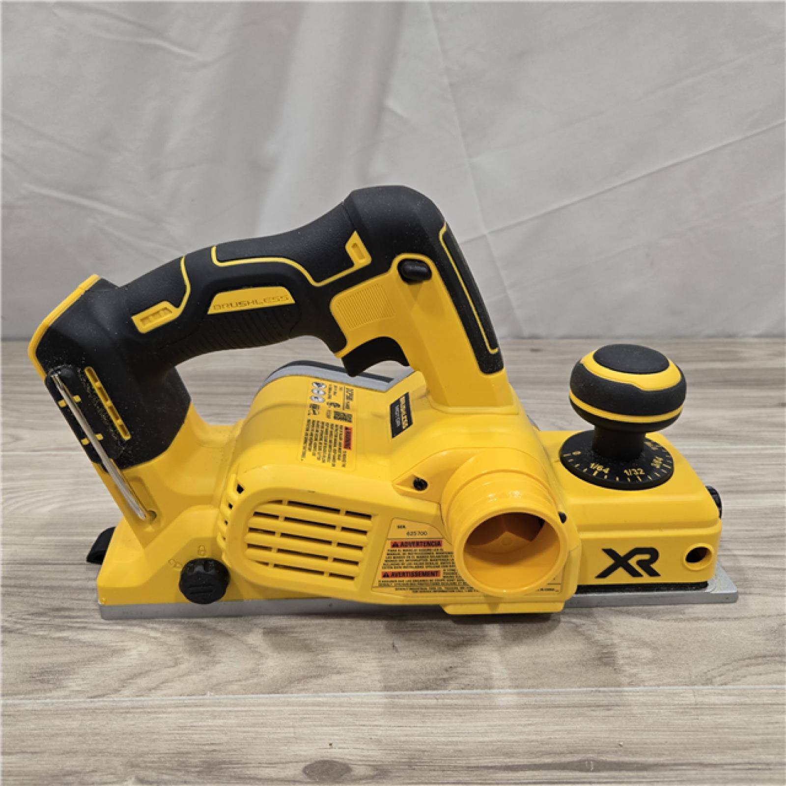 AS-IS DEWALT DCP580B 20V MAX  Planer (Tool-Only)
