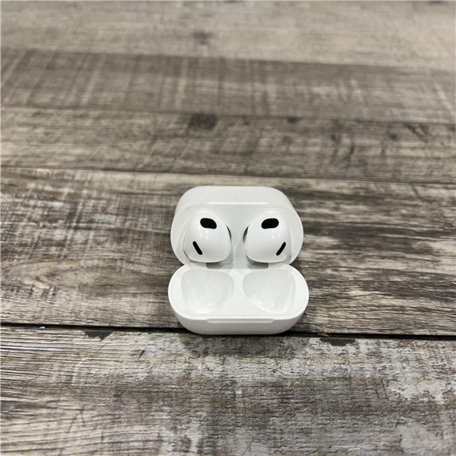 AS-IS AirPods (3rd Generation) with Lightning Charging Case
