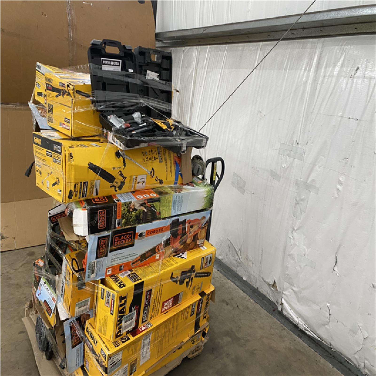 Houston Location AS IS - Tool Pallet