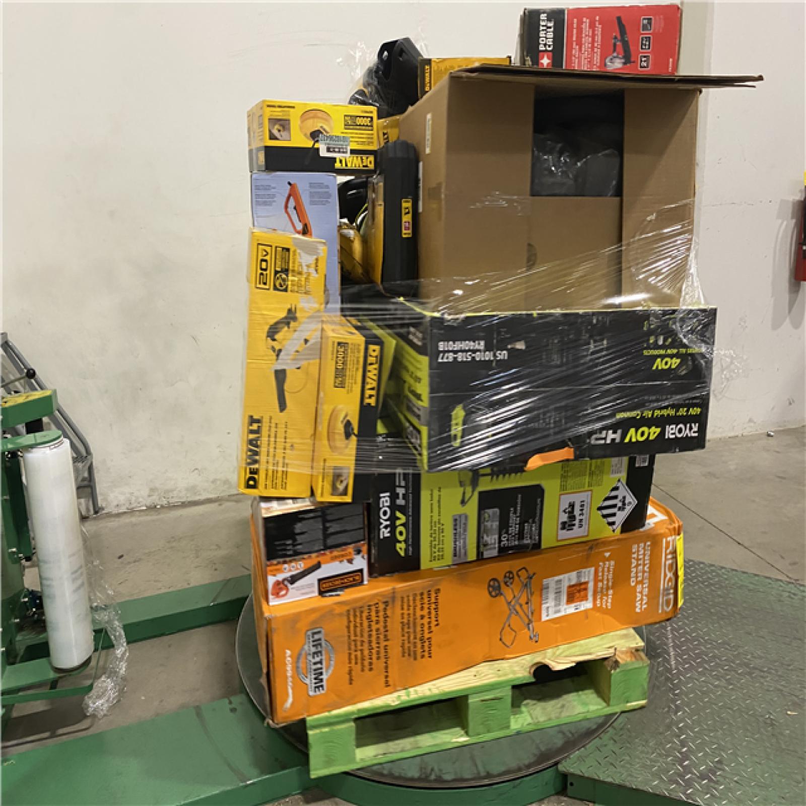 Dallas Location - As-Is Tool Pallet