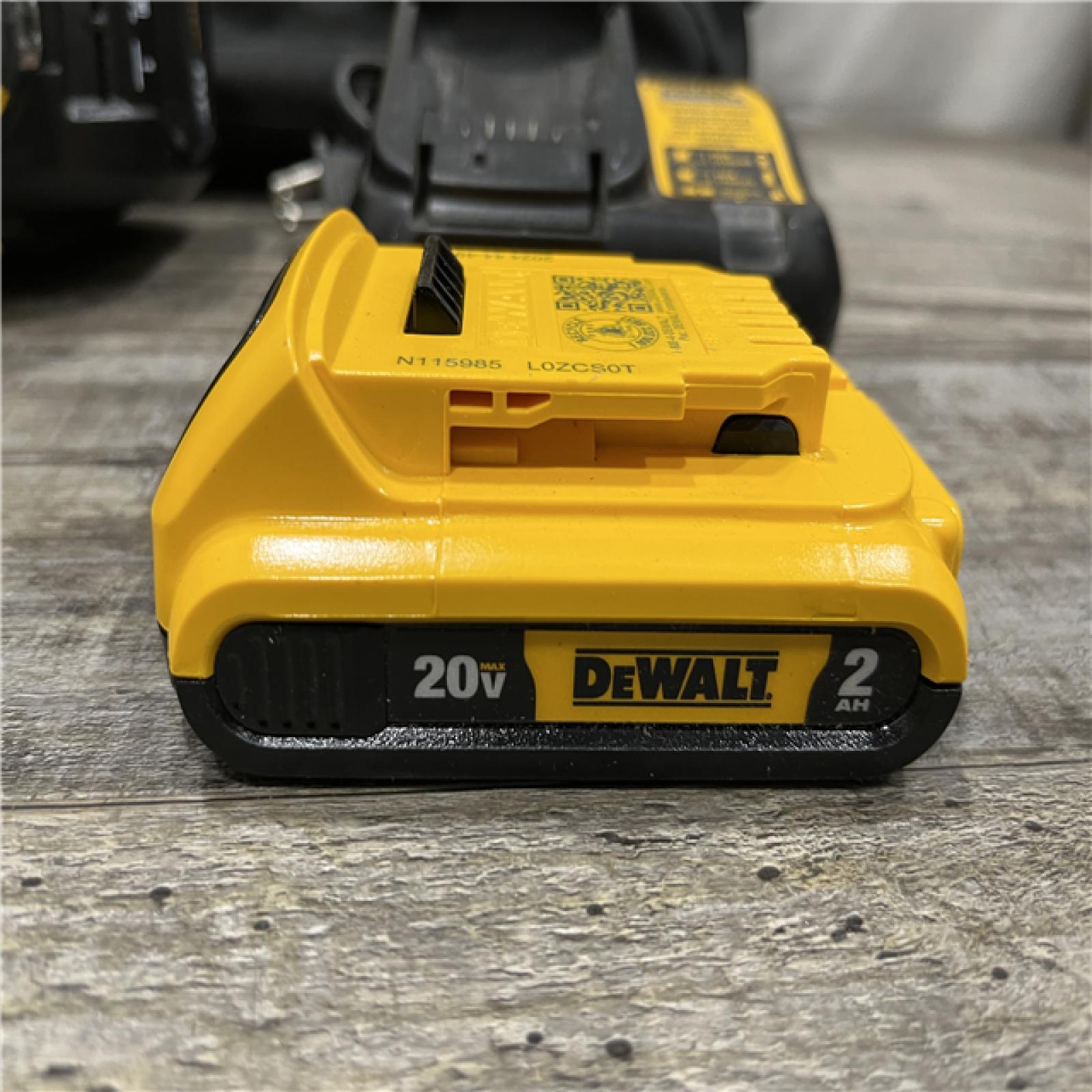 AS-IS DEWALT 20V MAX Lithium-Ion 15-Degree Electric Cordless Roofing Nailer Kit
