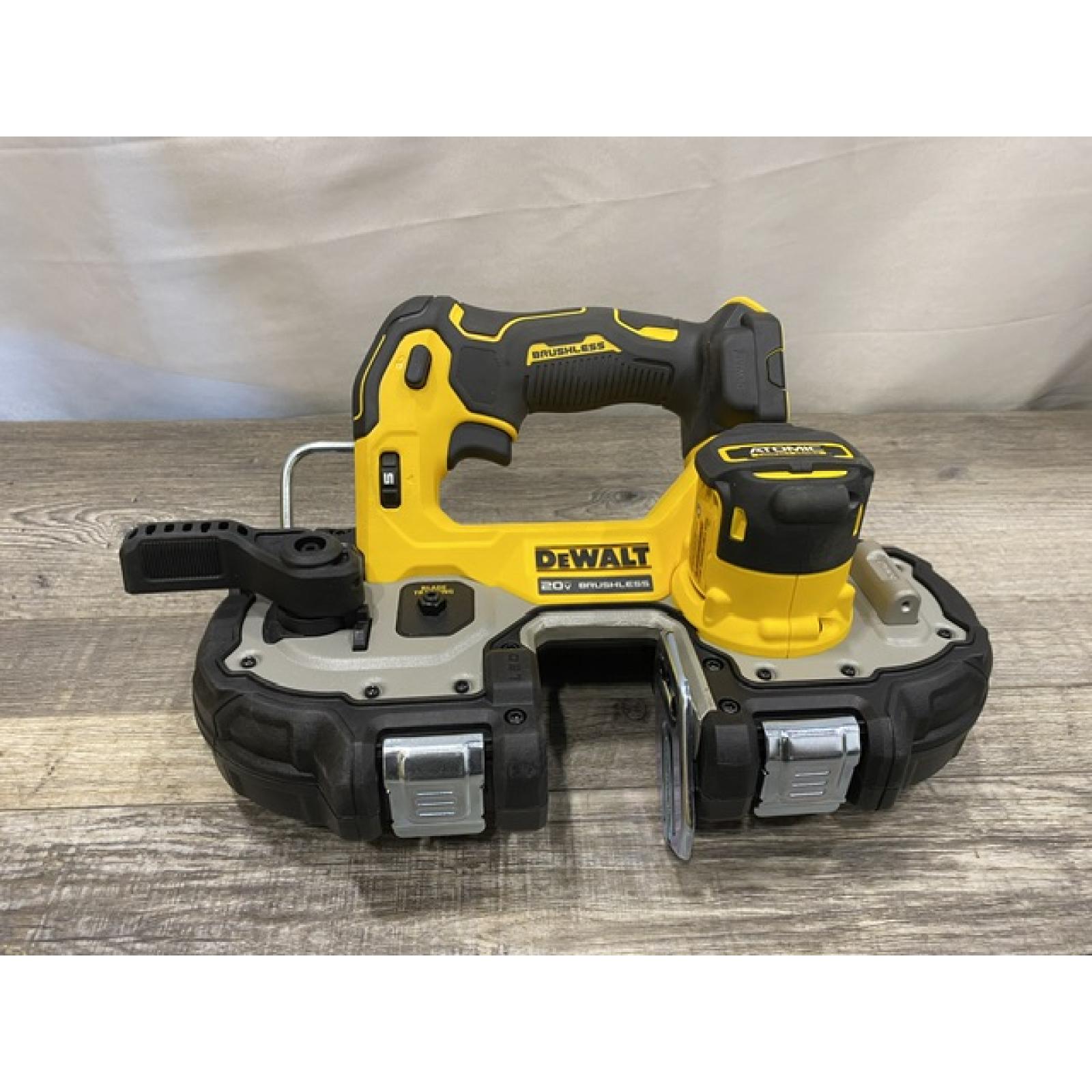 AS-IS DEWALT ATOMIC 20V MAX Cordless Brushless Compact 1-3/4 in. Bandsaw (Tool Only)
