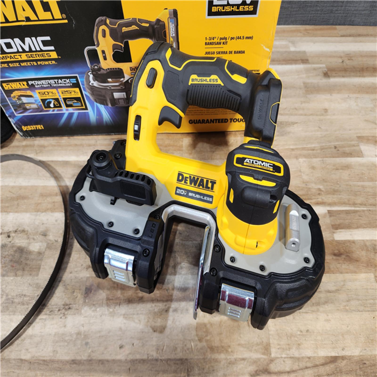 HOUSTON LOCATION - AS-IS DEWALT ATOMIC 20V MAX Lithium-Ion Cordless 1-1/4 in. Bandsaw Kit