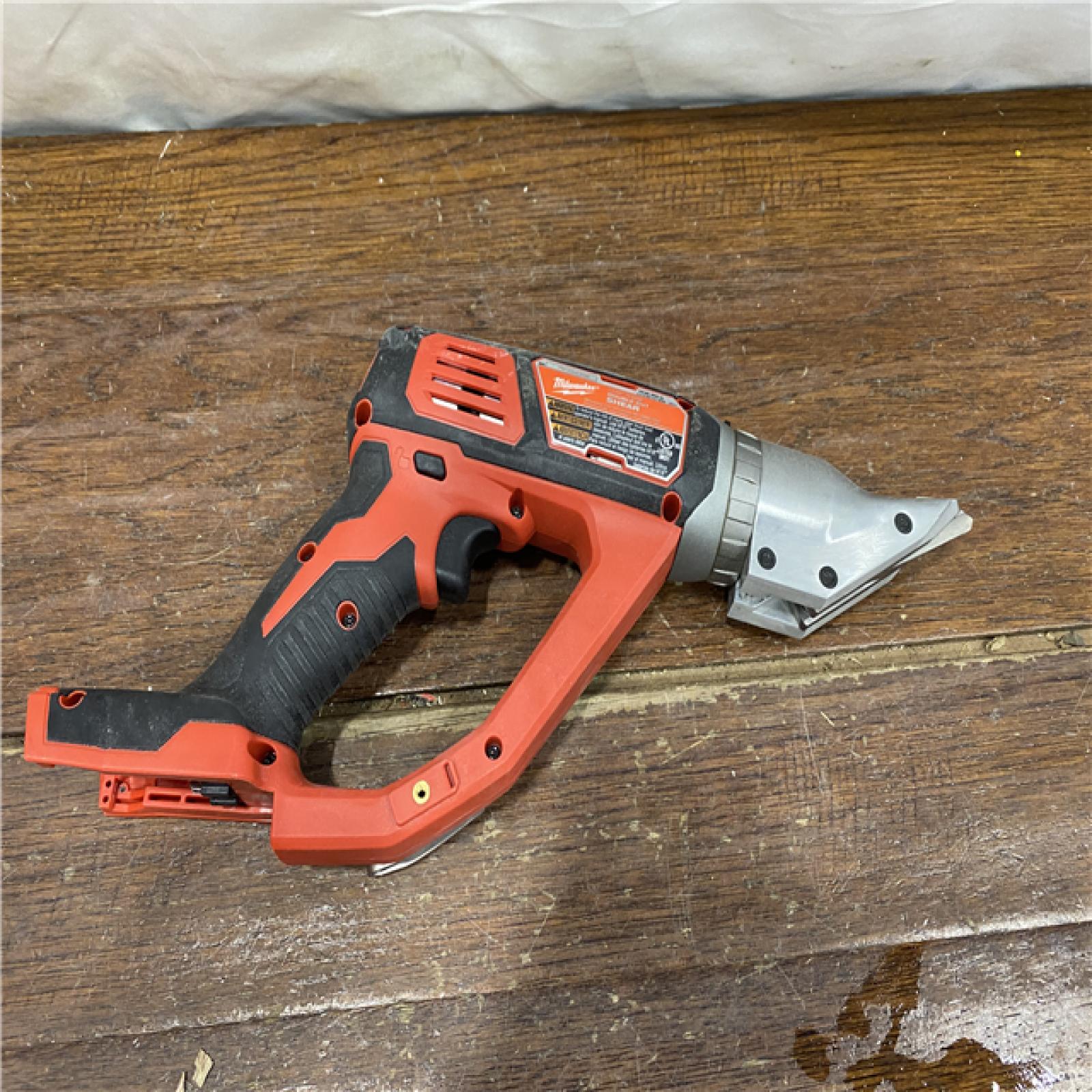 AS-IS Milwaukee M18 18-volt Lithium-ion Cordless 18-gauge Double Cut Metal Shear  Bare Tool