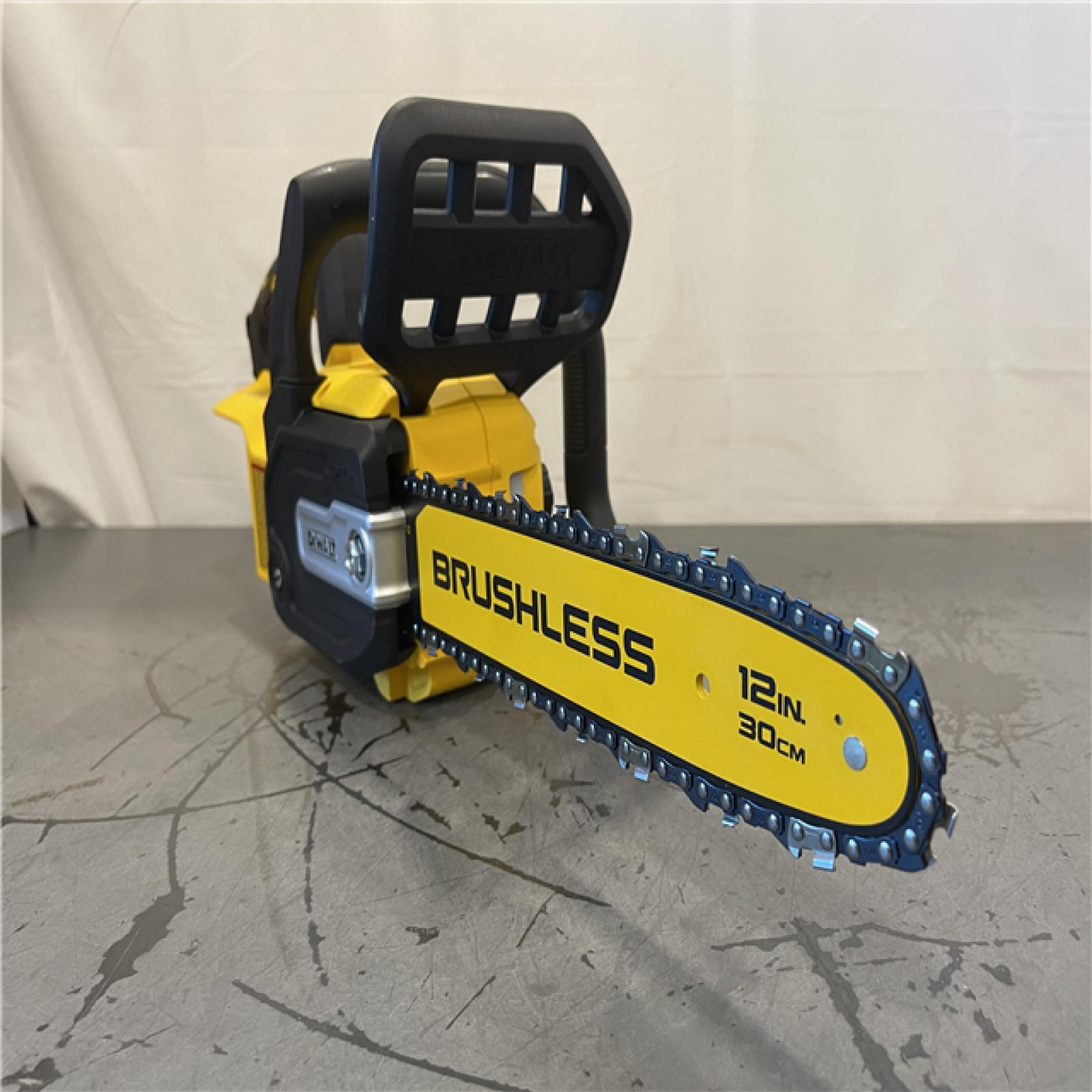 AS-IS - DeWalt 20V MAX 12 in. Cordless Battery Powered Chainsaw