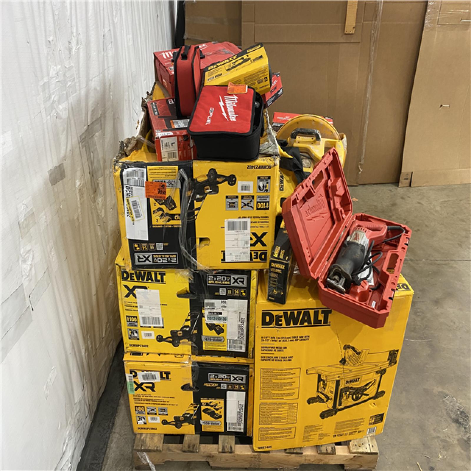 Houston Location AS IS - Tool Pallet