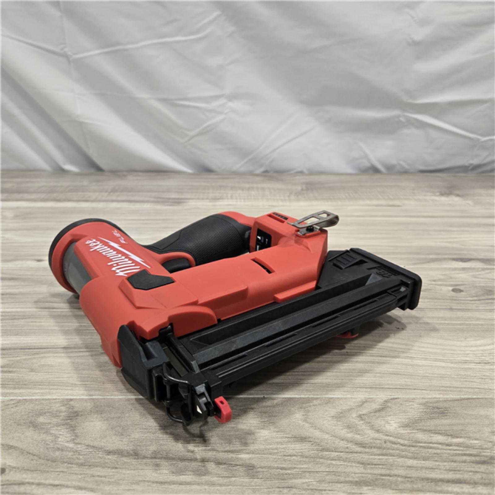 LIKE NEW! - Milwaukee M12 FUEL 18 Gauge Compact Brad Nailer