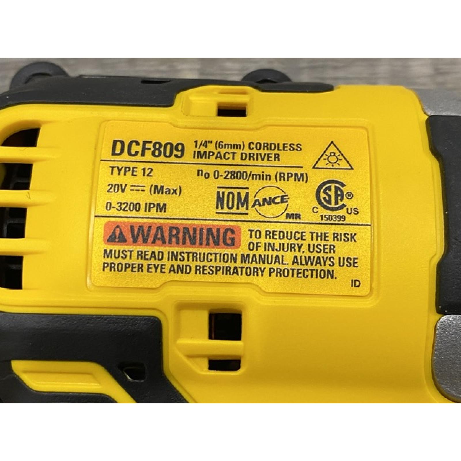 AS-IS DEWALT Atomic 20V Max Lithium-Ion Brushless Cordless Compact 1/4 in. Impact Driver Kit