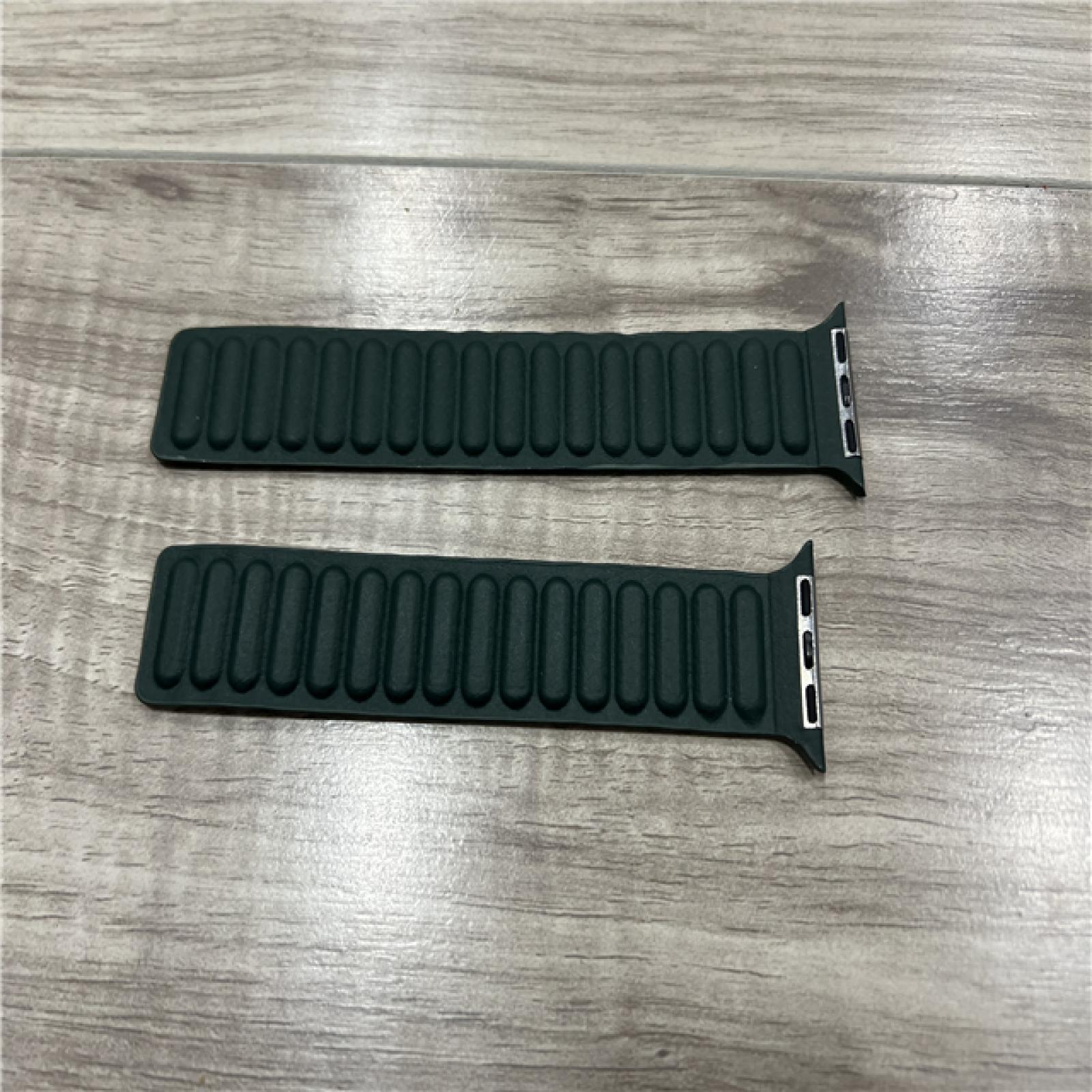Original Genuine Apple Watch Magnetic Link band - Evergreen