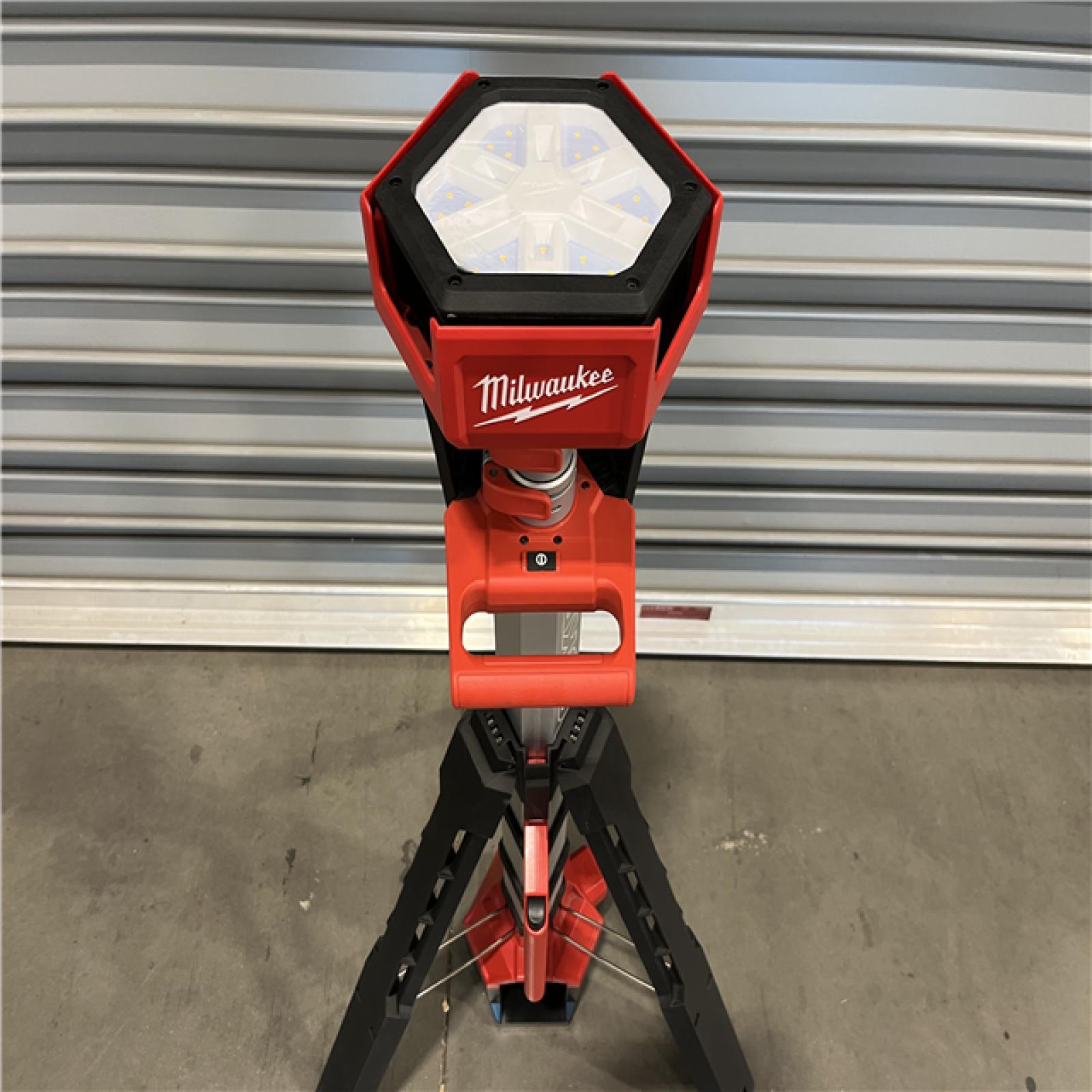 AS-IS Milwaukee 18-Volt Lithium-Ion Cordless Rocket Dual Power Tower Light (Tool-Only)