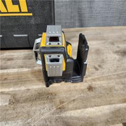 HOUSTON LOCATION - AS-IS DeWalt 12V MAX Lithium-Ion 100 Ft. Green Self-Leveling 3-Beam 360 Degree Laser Level with 2.0Ah Battery  Charger and Case