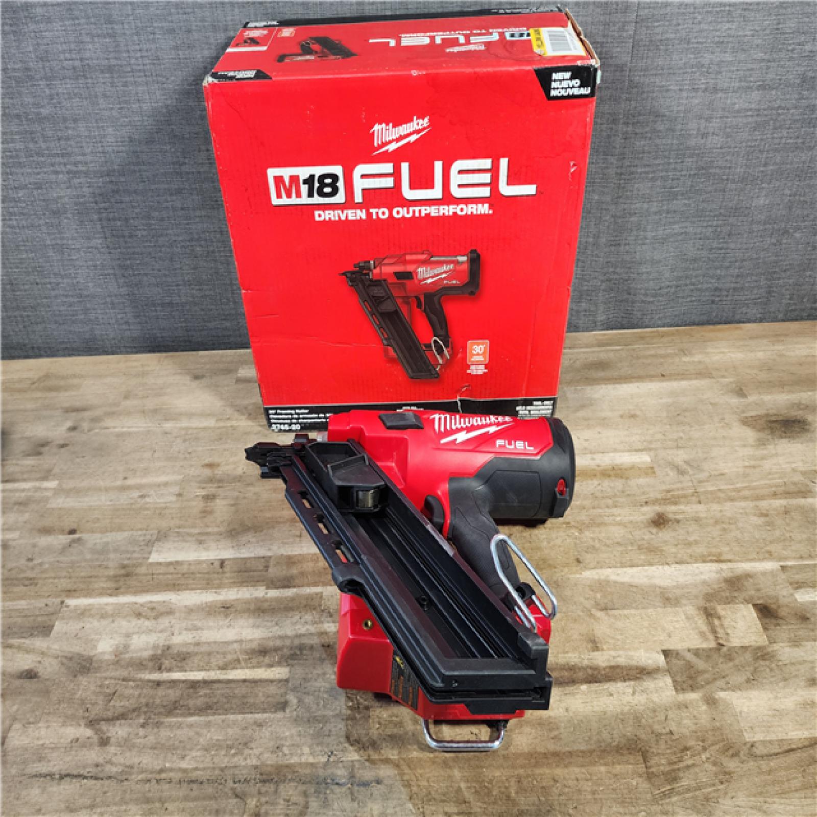 HOUSTON LOCATION - AS-IS Milwaukee M18 FUEL 30 Degree Framing Nailer (TOOL ONLY)