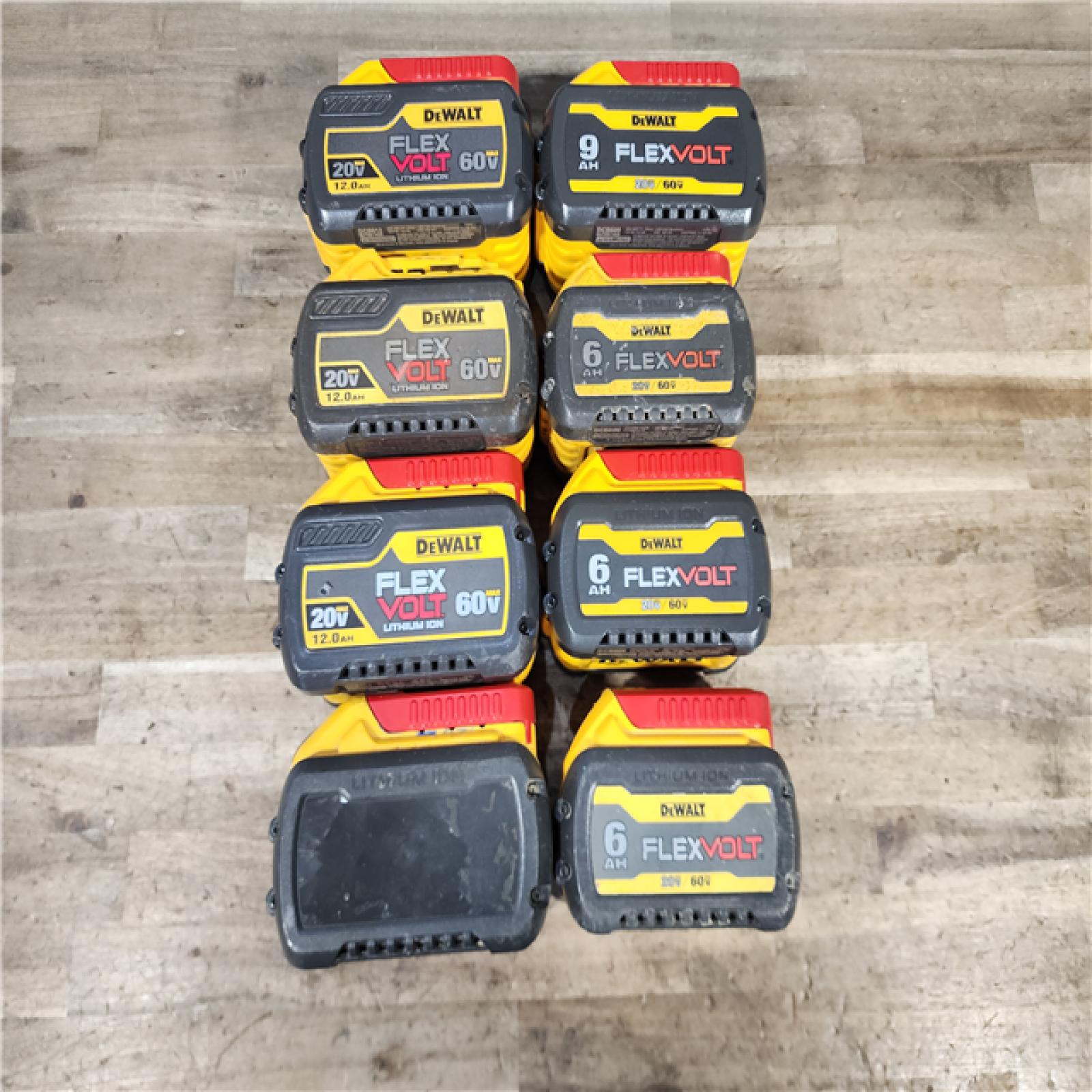 HOUSTON LOCATION - AS-IS DEWALT BATTERY PACK QTY - 8