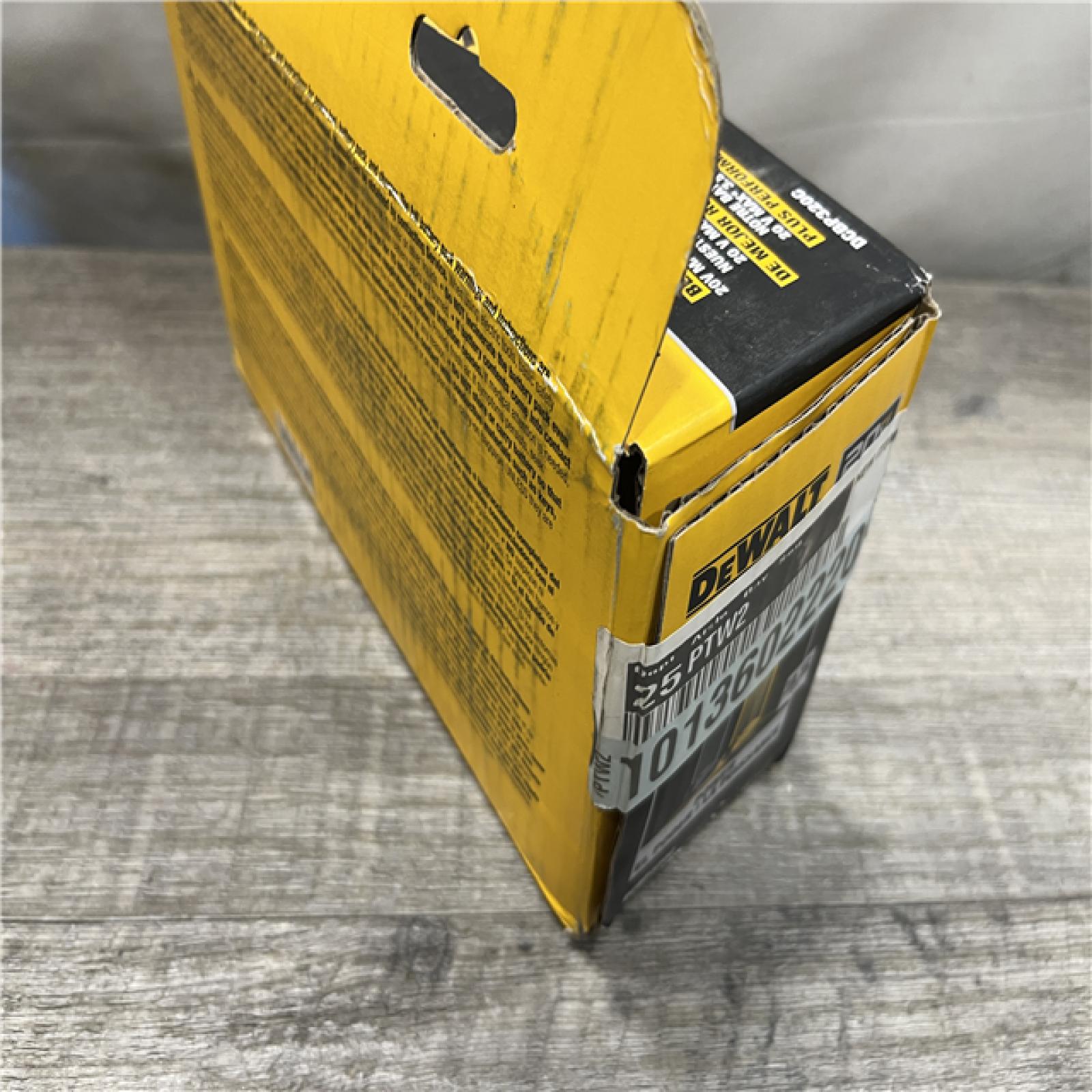 NEW -MDEWALT 20V MAX XR POWERSTACK Lithium-Ion Battery Starter Kit with 3.5Ah Battery and Charger