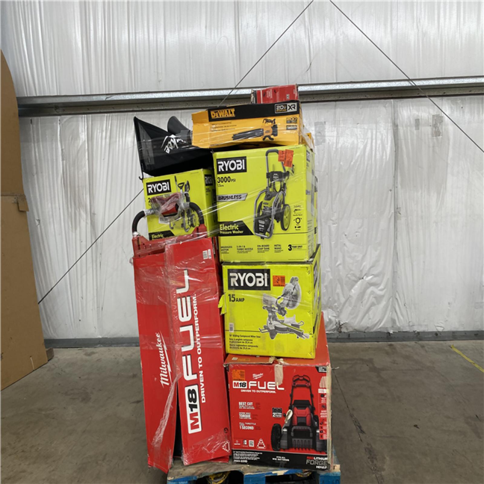 Houston Location AS IS - Tool Pallet