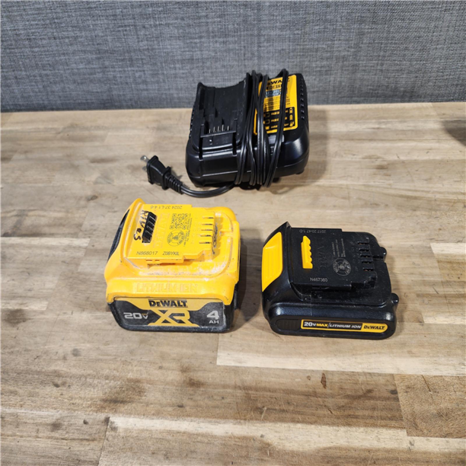 HOUSTON LOCATION - AS-IS DEWALT 4 TOOL COMBO KIT W/ (2) BATTERY & CHARGER