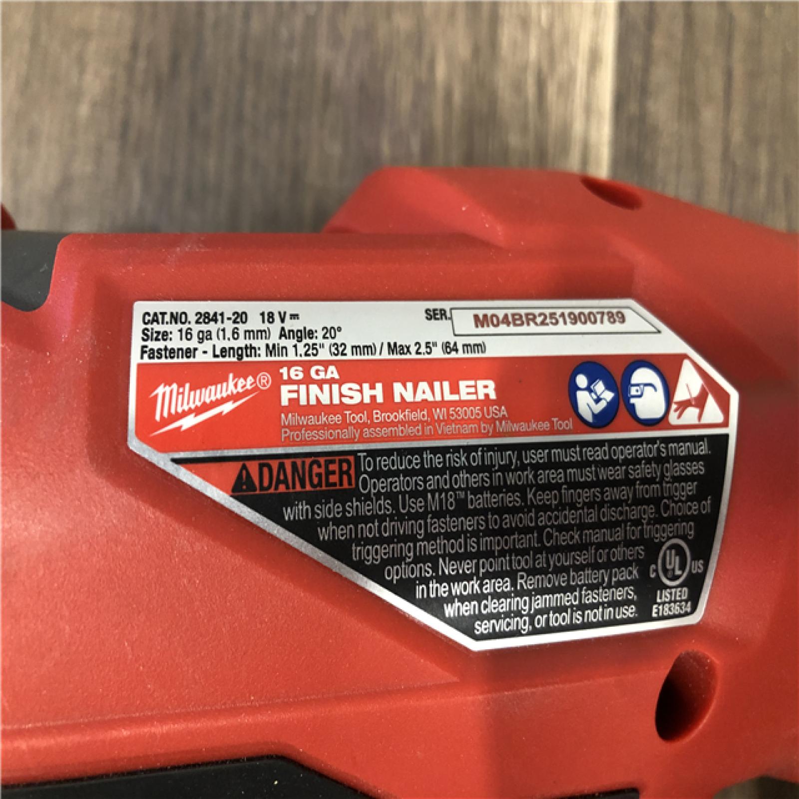 AS-IS Milwaukee  FUEL 18-Volt Lithium-Ion Brushless Cordless Gen II 16-Gauge Angled Finish Nailer (Tool-Only)