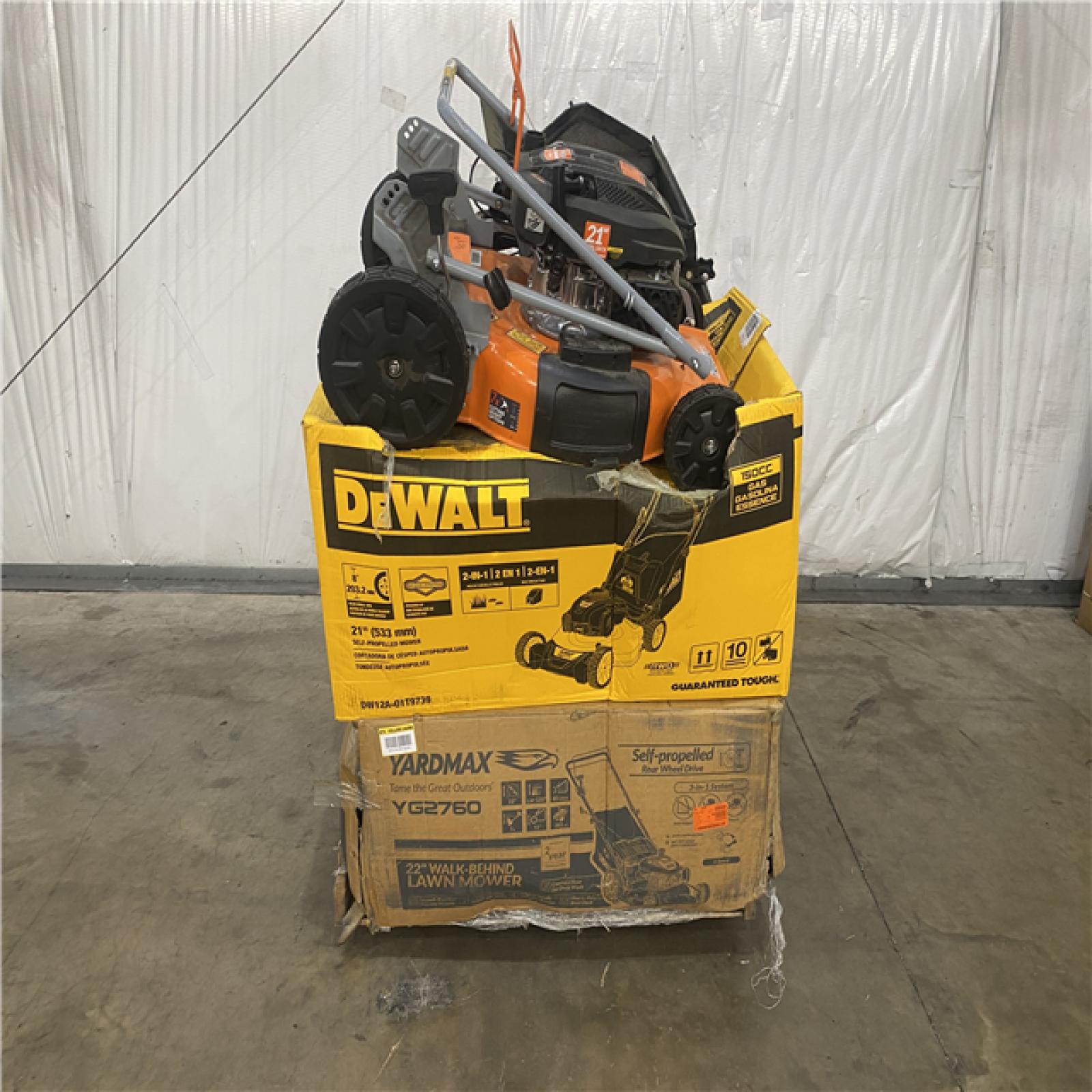 Houston Location AS IS - outdoor pallet