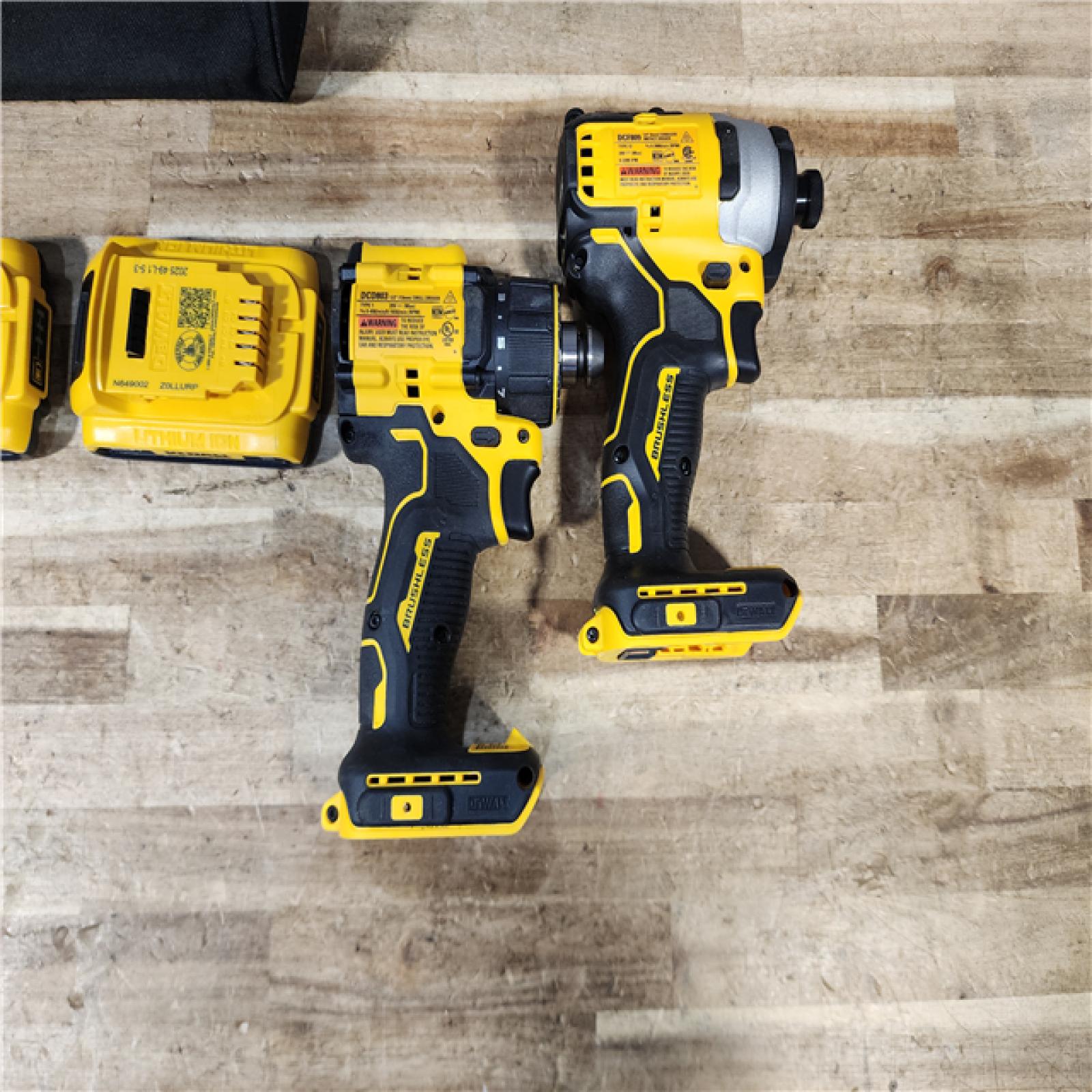 HOUSTON LOCATION - AS - IS DEWALT 2 TOOL COMBO KIT W/ (2) BATTERY & CHARGER