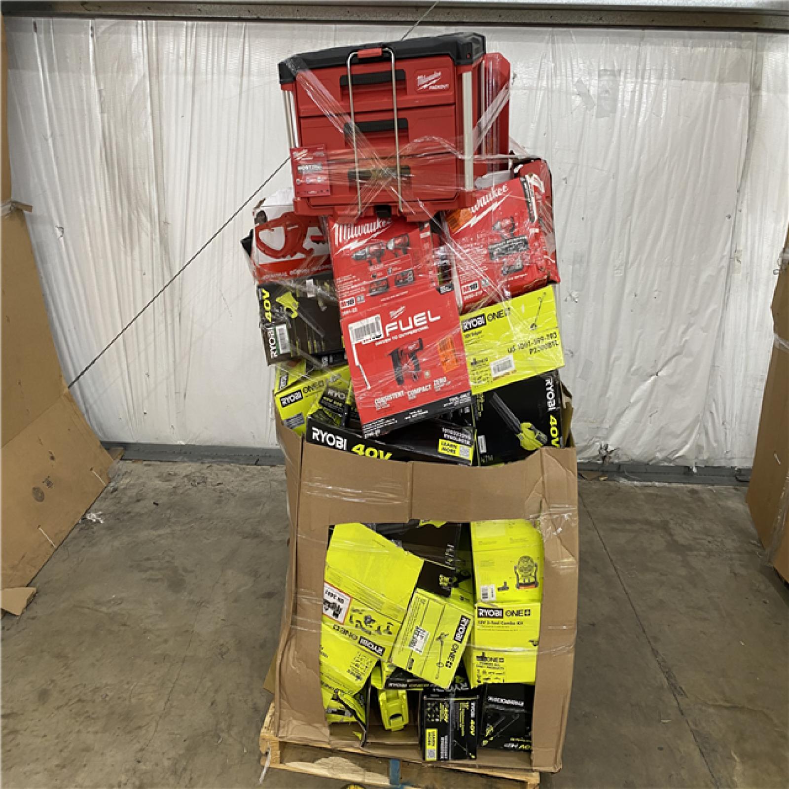 Houston Location AS IS - Tool Pallet