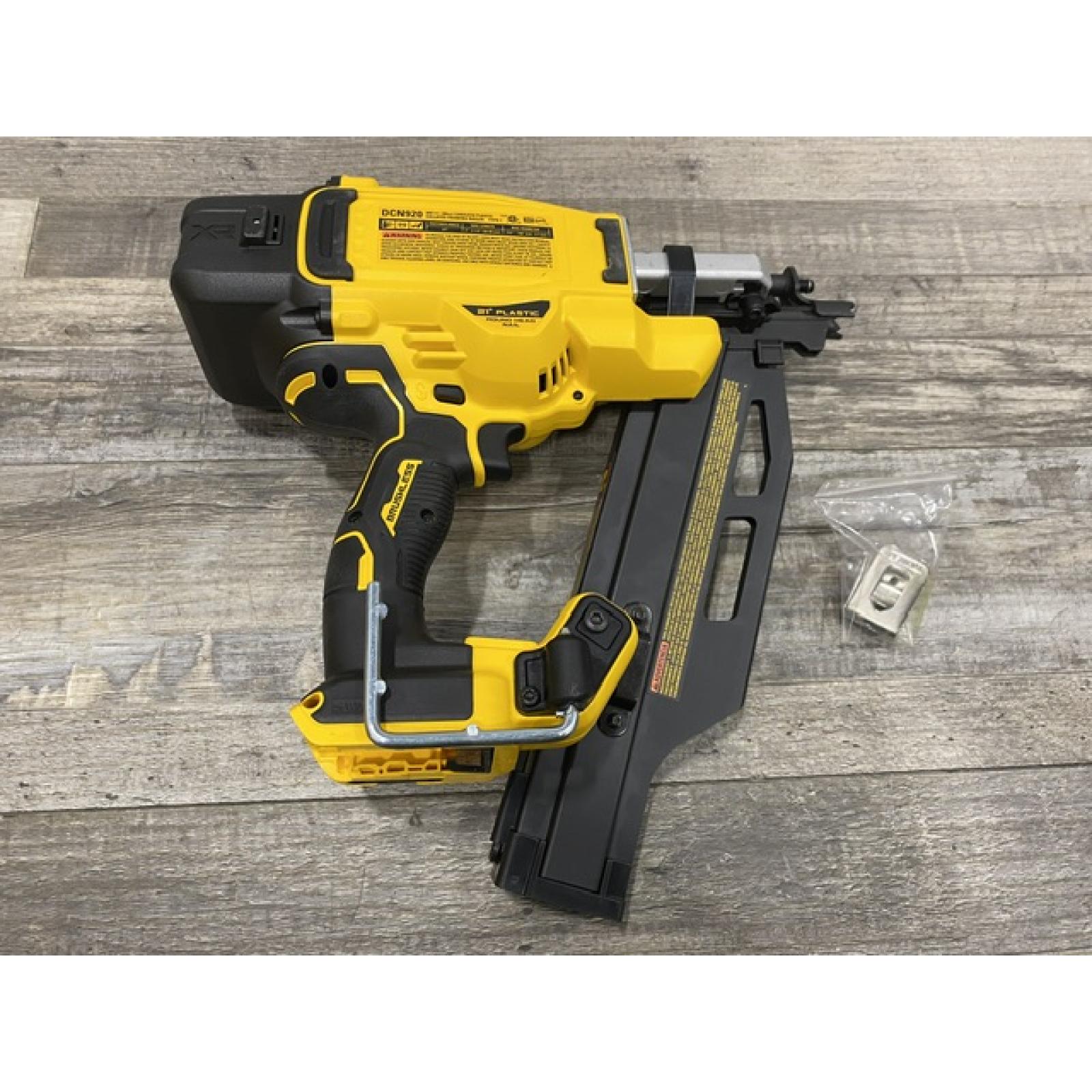 AS-IS DEWALT 20-Volt 21° Cordless Framing Nailer (Tool-Only)