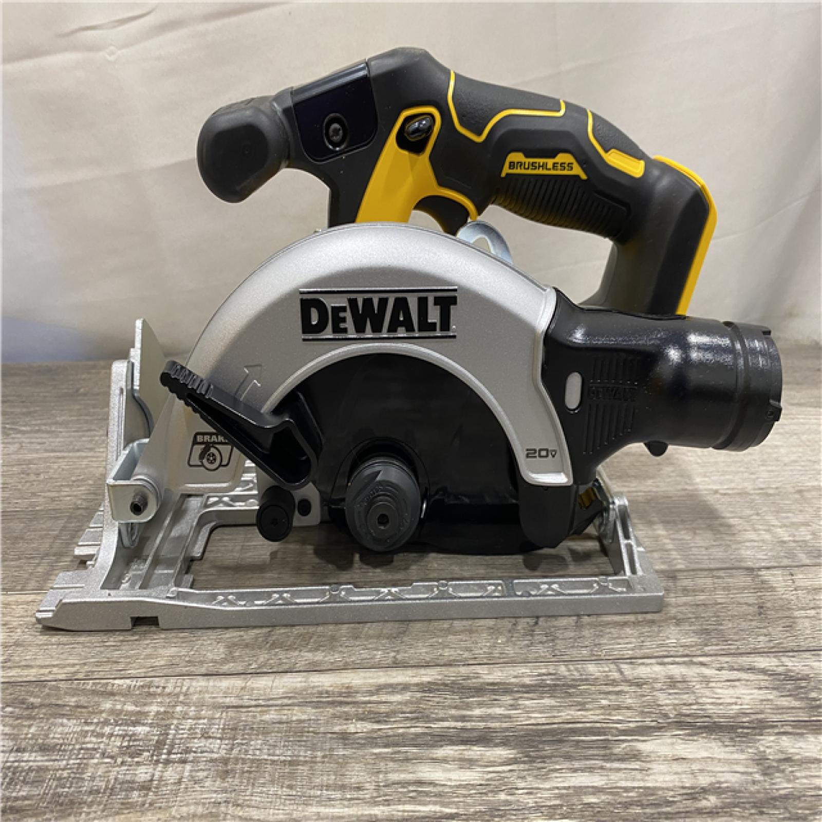 AS-IS DEWALT 20V MAX Cordless Brushless 6-1/2 in. Sidewinder Style Circular Saw (Tool Only)