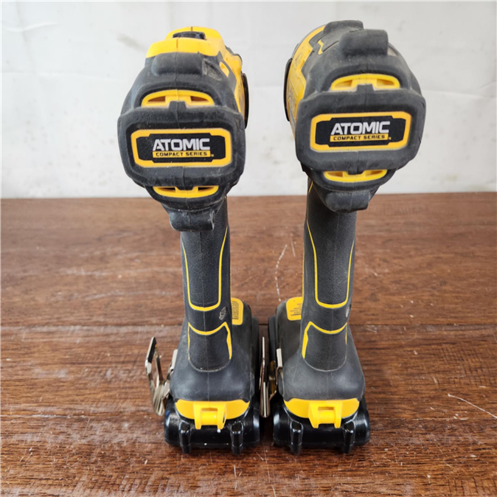 AS-IS DEWALT 20V MAX Brushless Cordless Drill/Impact Driver (2-Tool) Combo Kit