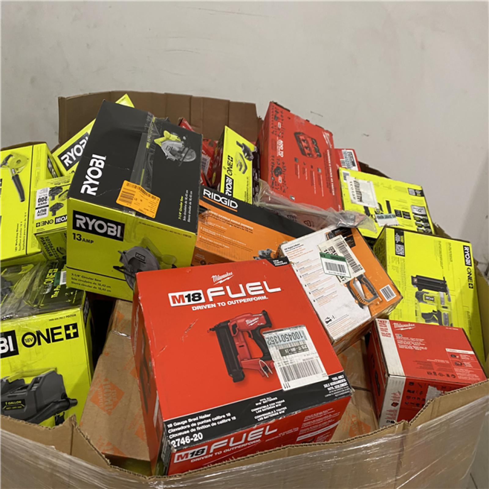 DALLAS LOCATION- AS-IS TOOLS PALLET