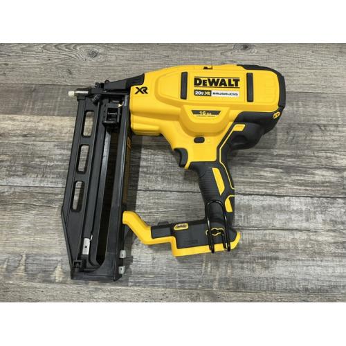 AS-IS DEWALT 20V MAX XR 16-Gauge Lithium-Ion Cordless Finish Nailer (Tool Only)