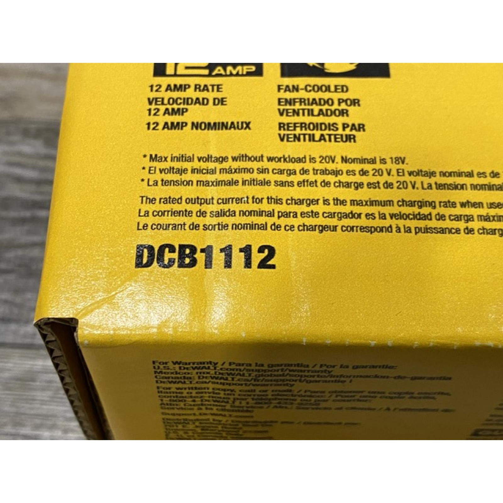 NEW - DEWALT 20V and FLEXVOLT 12 Amp Fan Cooled Fast Charger