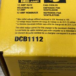 NEW - DEWALT 20V and FLEXVOLT 12 Amp Fan Cooled Fast Charger
