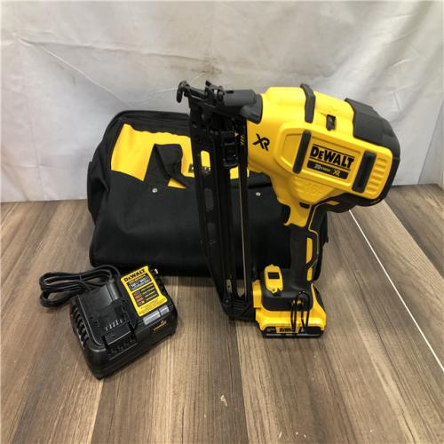 AS-IS DEWALT 20V MAX XR 16-Gauge Electric Cordless Angled Finishing Nailer Kit