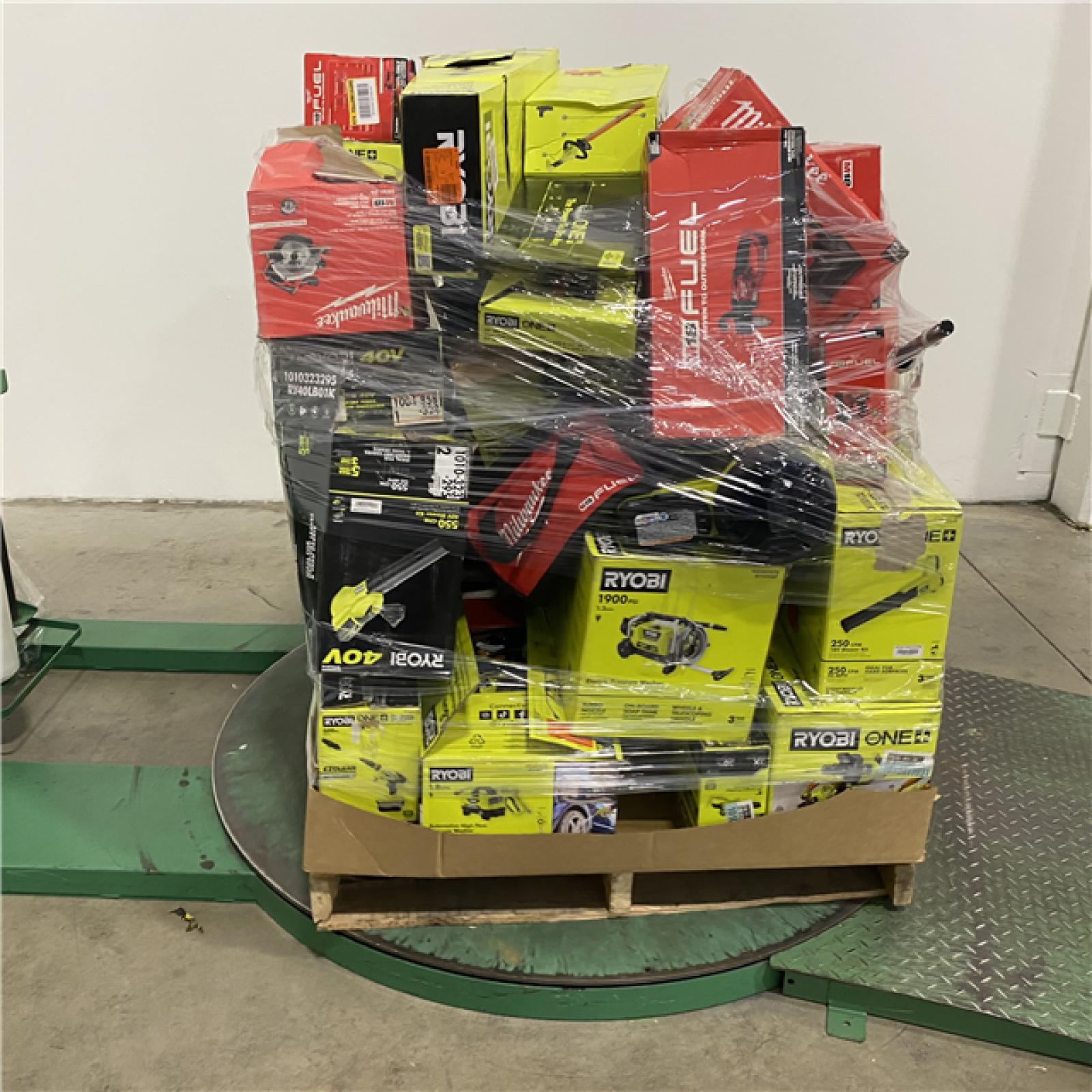 Dallas Location - As-Is Tool Pallet