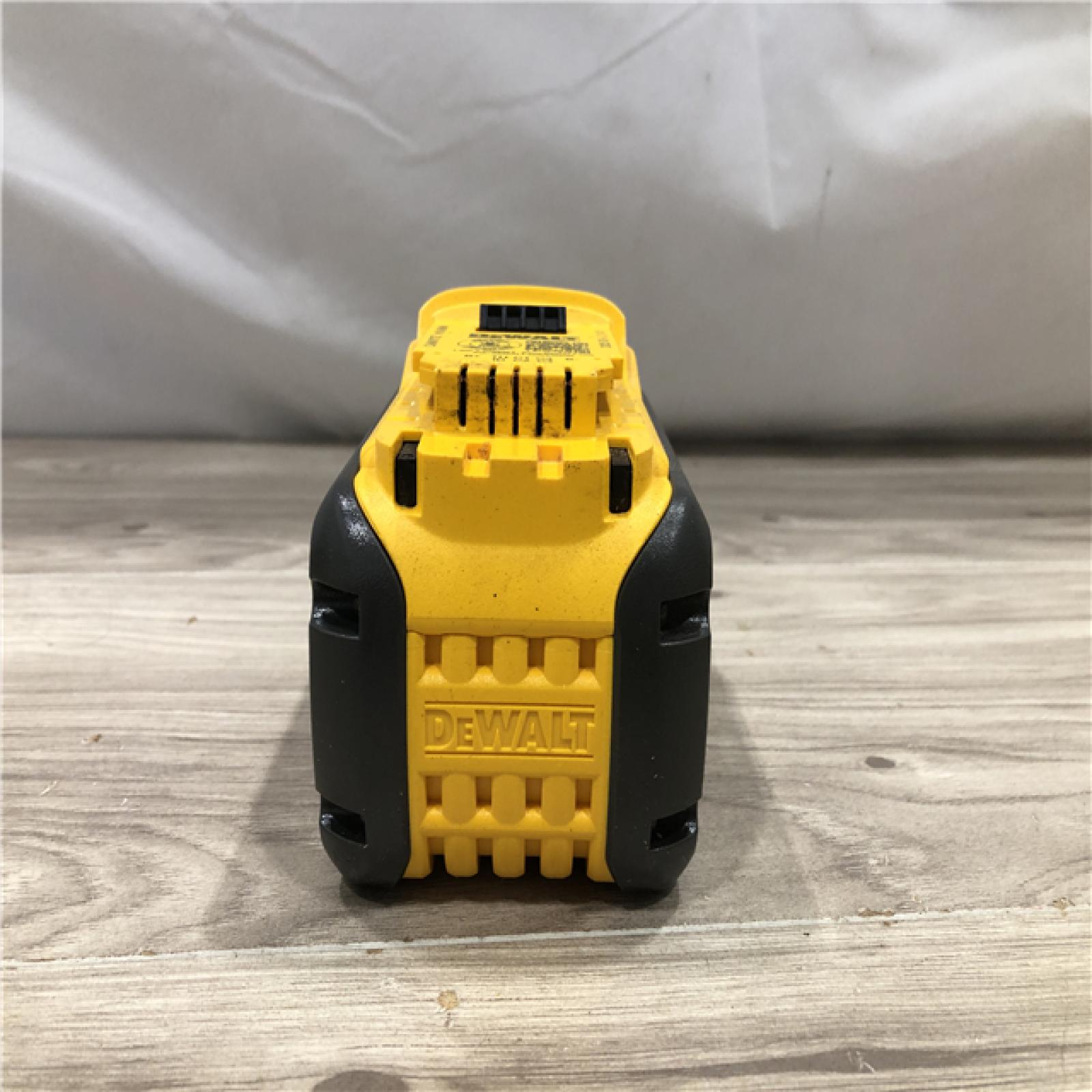 AS-IS FLEXVOLT 20V/60V MAX Lithium-Ion 9. 0 Ah Battery Pack and Charger Starter Kit