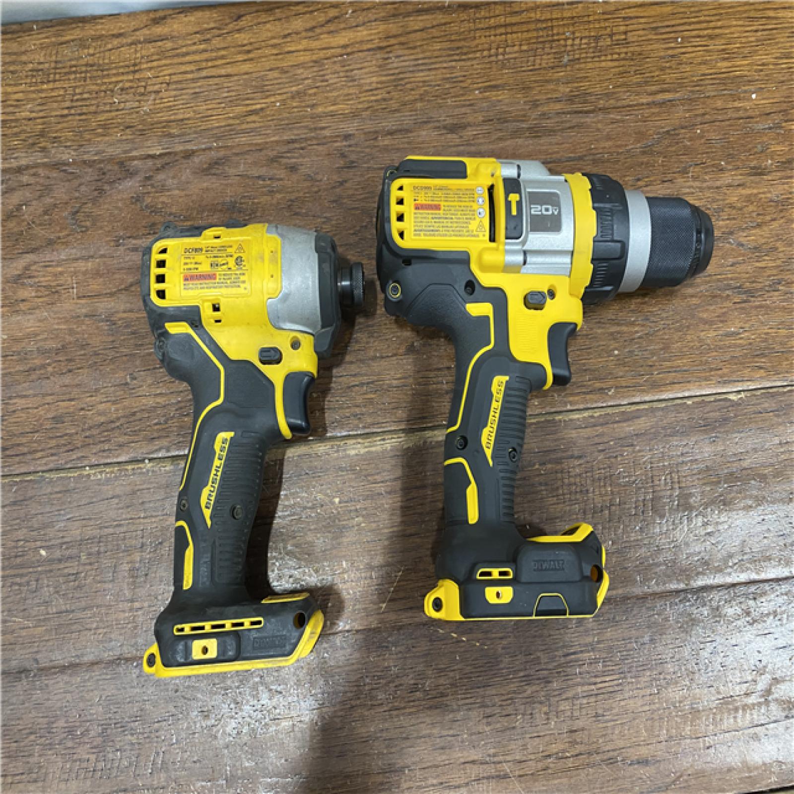 AS-IS DEWALT 20V MAX Cordless Brushless Hammer Drill/Driver 2 Tool Combo Kit with FLEXVOLT ADVANTAGE