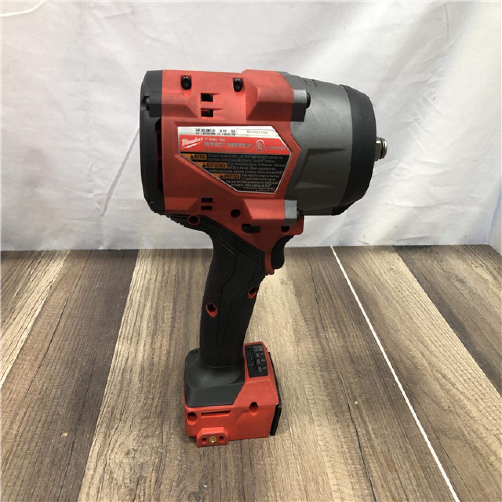 AS-IS Milwaukee  FUEL 18V Lithium-Ion Brushless Cordless 1/2 in. Impact Wrench w/Friction Ring Kit