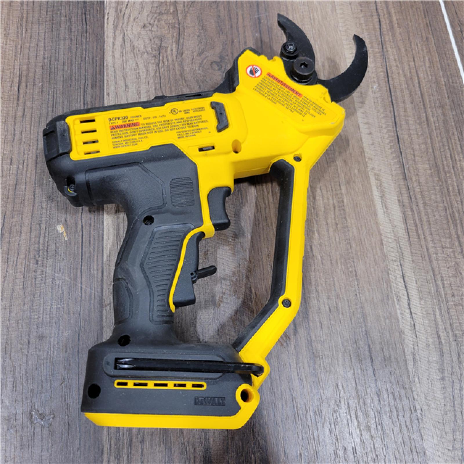 AS-IS  DeWalt Cordless Pruner