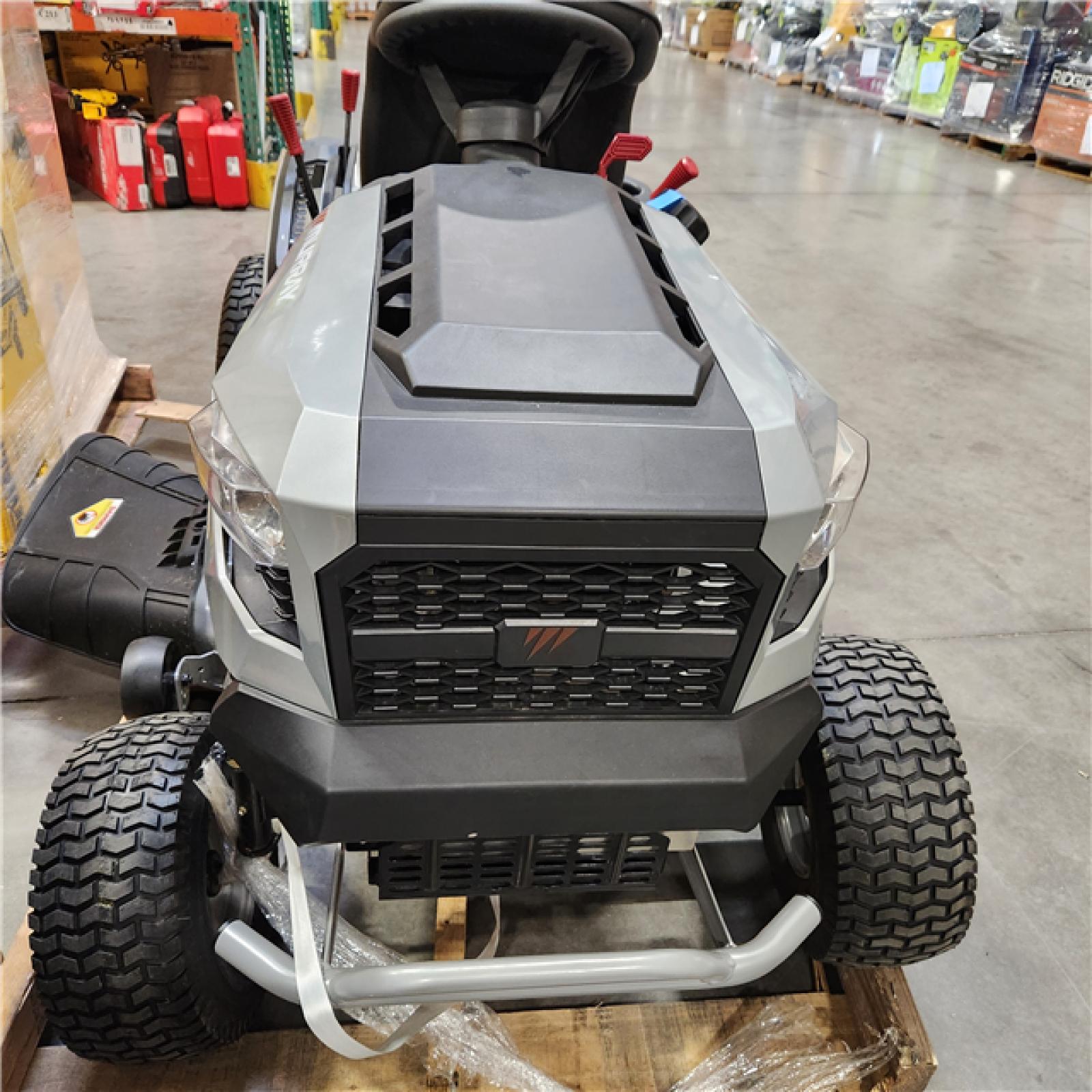 Dallas Location - As-Is  Murray - MT200 42 in. 19.0 HP Gas Riding Lawn Tractor Mower