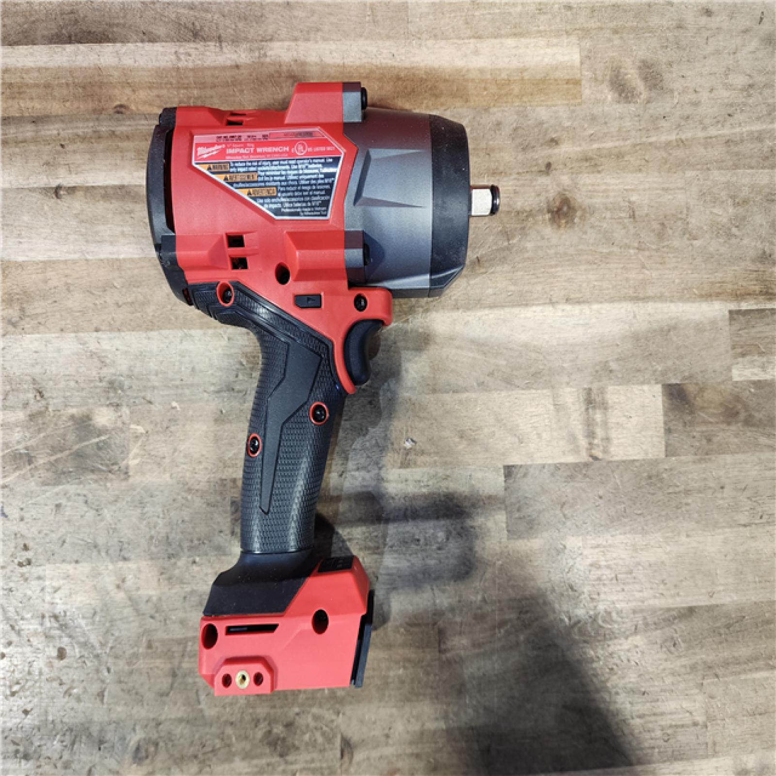 HOUSTON LOCATION - AS-IS Milwaukee M18 1/2 in. Cordless Brushless High Torque Impact Wrench Kit (Battery & Charger)