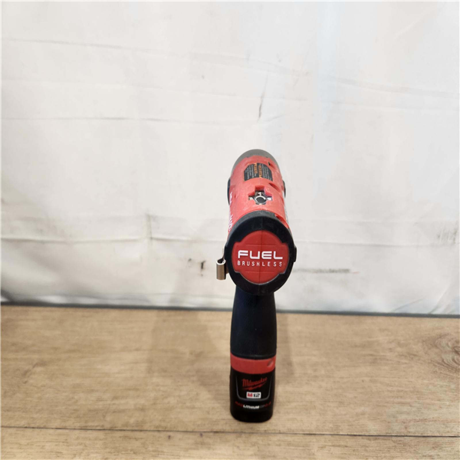 AS-IS- Milwaukee FUEL SURGE 12V Lithium-Ion Brushless Cordless 1/4 in. Hex Impact Driver Compact Kit