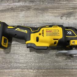 AS-IS DEWALT 20V MAX XR Cordless Brushless 3-Speed Oscillating Multi Tool Kit