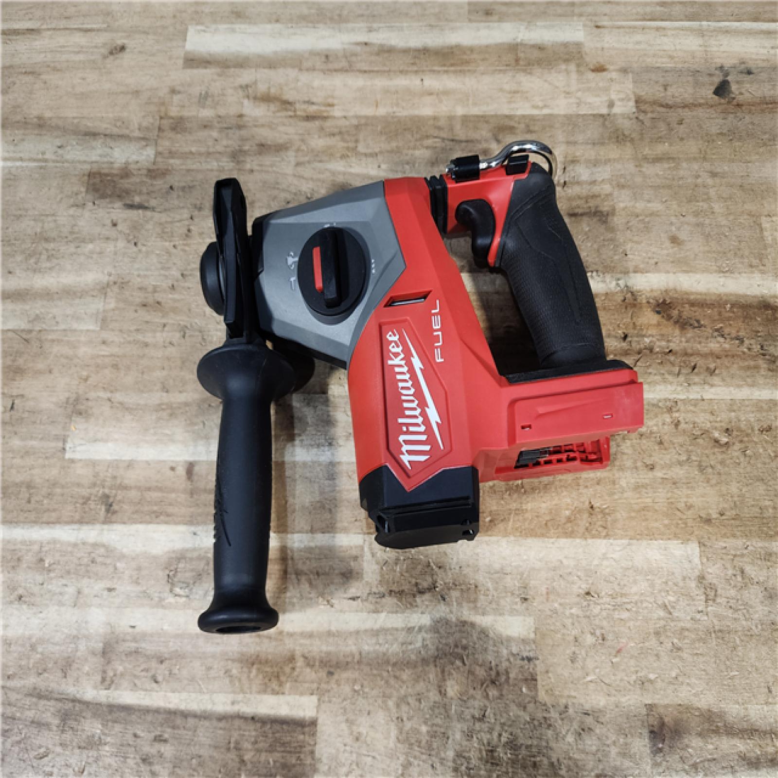 HOUSTON LOCATION - AS - IS Milwaukee FUEL 18V Lithium-Ion Brushless Cordless 5/8 in. SDS-Plus Rotary Hammer (Tool-Only)