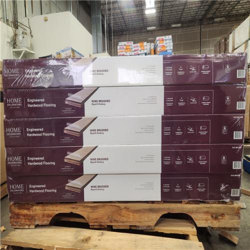 Phoenix NEW Home Decorators Collection Wymill Hickory 3/8 in. T x 5 in. W Click-Lock Wire Brushed Engineered Hardwood Flooring (492 sq. ft./25 case)